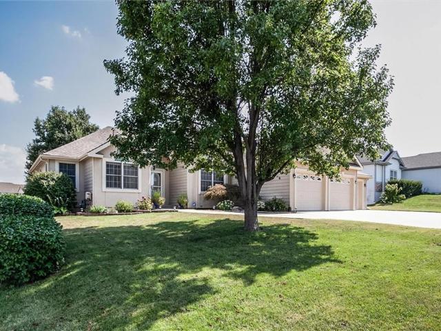 16017 Cedar Street