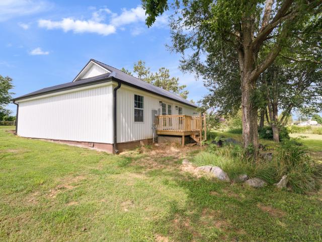 1601 Maple Valley Rd