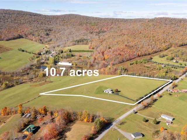 1601 Narrow Notch Rd, Stamford, NY 13788 | MLS #R1678