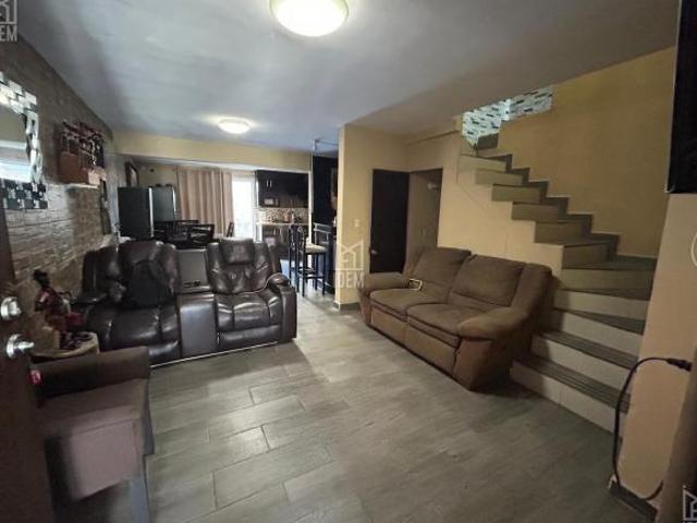 1601 Casa en Venta Colonia Privadas del Sauce, Escobedo N.L