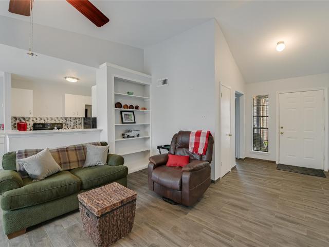 1601 Faro Dr # 2403