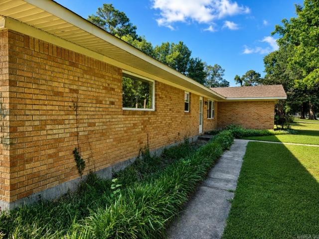 1601 Strait Pl