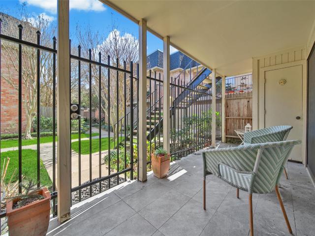 1601 S Shepherd Drive 170