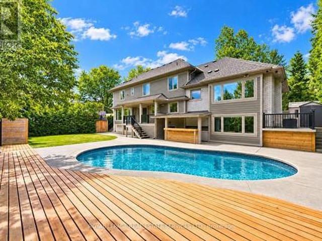 1601 Venetia Drive, Oakville, ON, L6L 1K8 house for sale | Listing ID W13823 | Royal LePage
