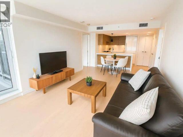 1601 7333 MURDOCH AVENUE — 2 Bedroom