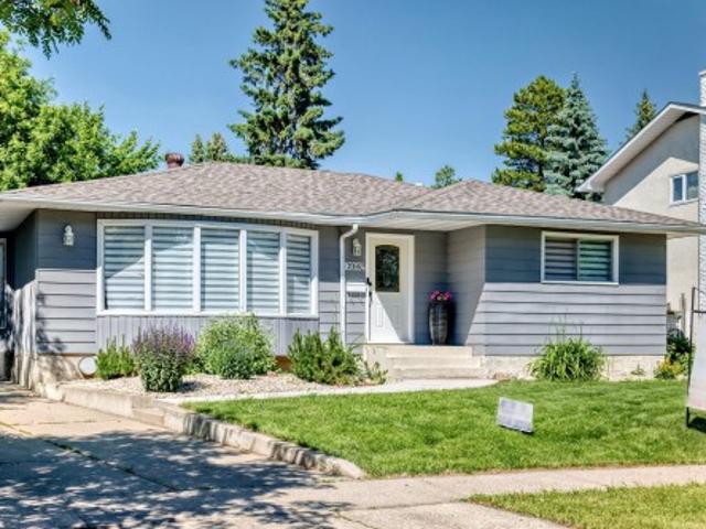 1602 Avenue, Edmonton, AB, T5R 3E4 house for sale | Listing ID E4496 | Royal LePage