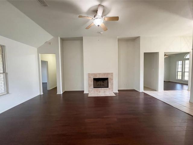 1602 Summercrest Dr, Cleburne, TX 76033 | MLS #21247