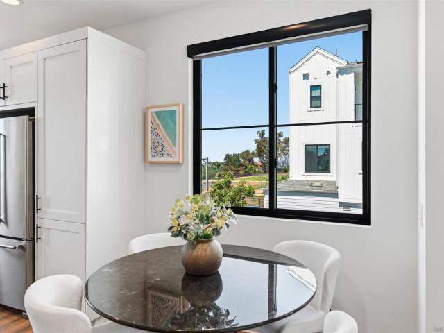 1602 San Remo Place 201