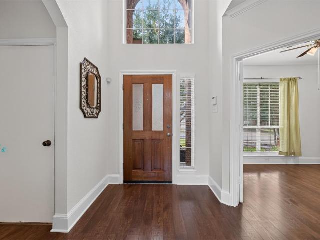 1603 Creekside Drive