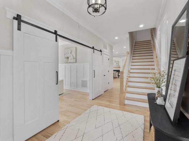 1603 Griffen Grove