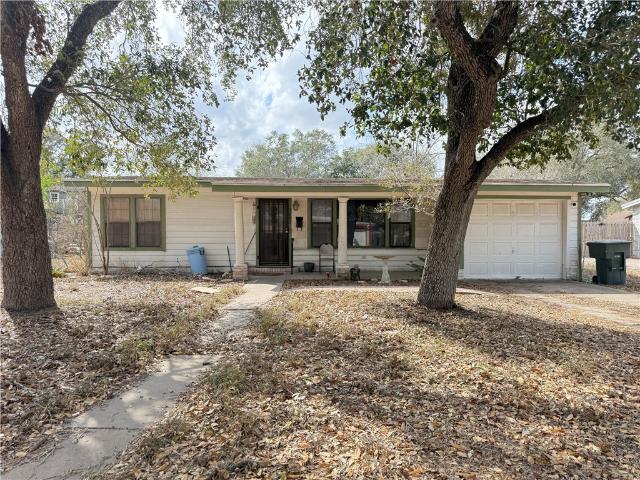 1603 Pena St, Alice, TX 78332 | MLS #472761