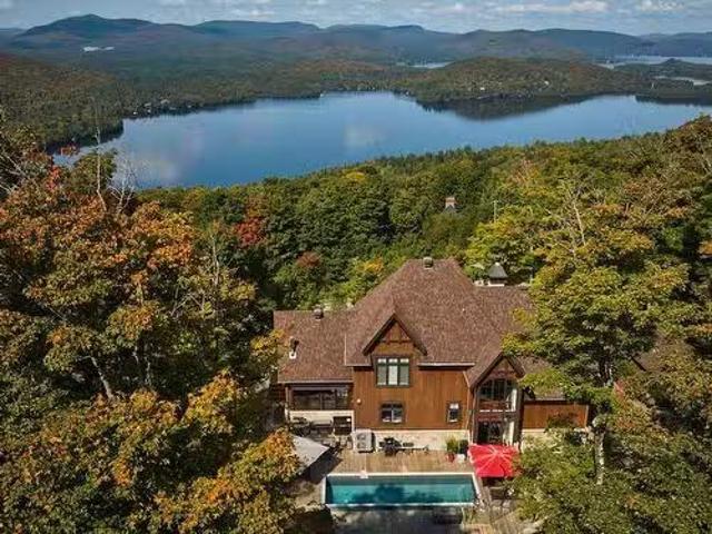 160 Ch. Du Mont Jasper, Saint Donat, QC, J0T 2C0 Luxury Hous.