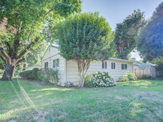 160 Chestnut Avenue