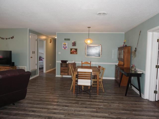 160 Cloverdale