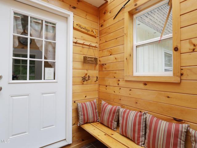 160 Antler Lake Road