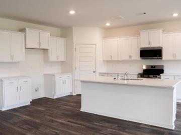 160 Aberdeen Loop