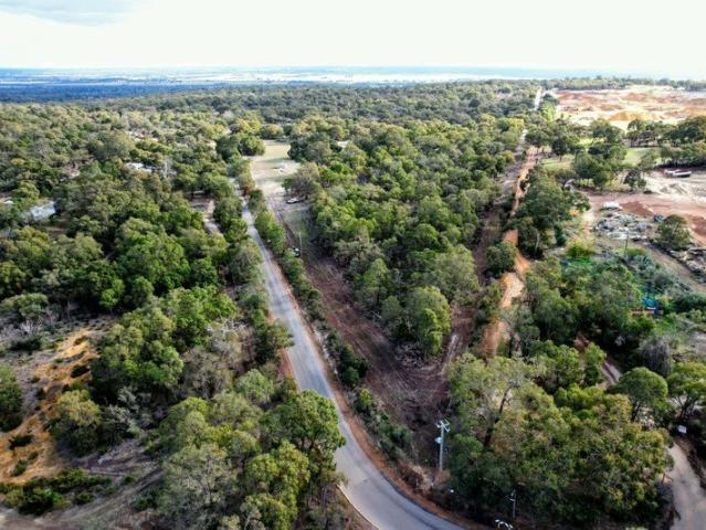 160 ACRES OF STRATEGIC OPPORTUNITY IN PERTH'S NORTHERN GROWTH CORRIDOR
