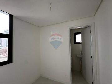 160 Área Útil Apartamento Alugar, 5 Dormitórios localizado em Rua Tito Rosas, 92, Parnamirim, Recife, Pernambuco, 52060050 | Brasil