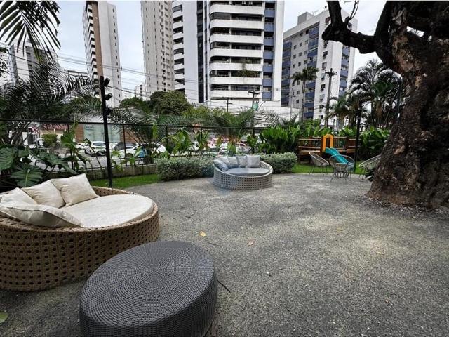 160 Área Útil Apartamento Alugar, 5 Dormitórios localizado em Rua Tito Rosas, 92, Parnamirim, Recife, Pernambuco, 52060050 | Brasil