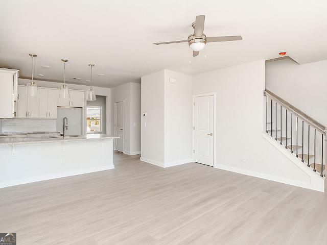 160 Bartow 6