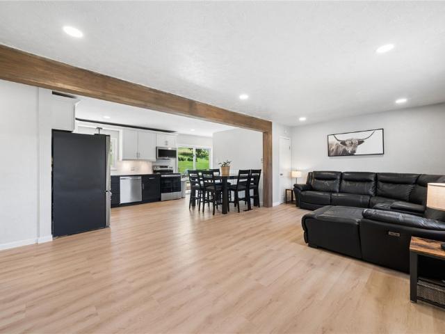 160 Brush Creek Rd