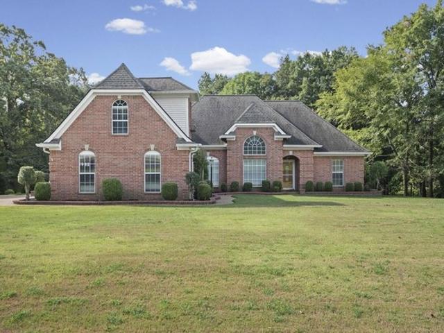 160 Brockford Dr, Eads, TN 38028