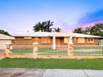 160 Goodfellows Road, Murrumba Downs QLD 4503 House For Rent | Domain