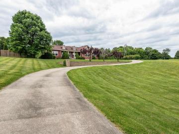 160 Knotting Hill Drive