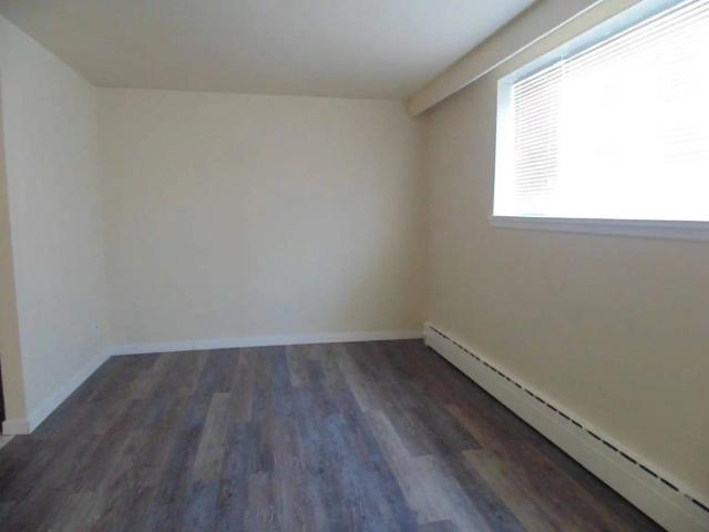 160 Johnson Ave — 1 Bedroom