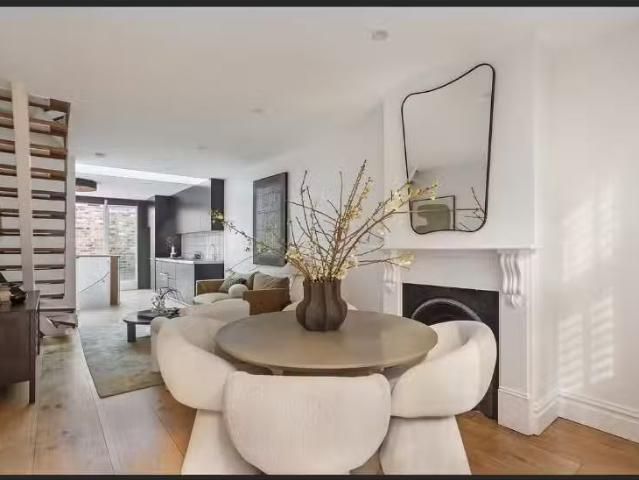 160 Liverpool Street, Darlinghurst House for rent Listed by F.