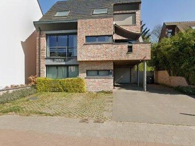 160 m2 apartment for rent in Nijlen