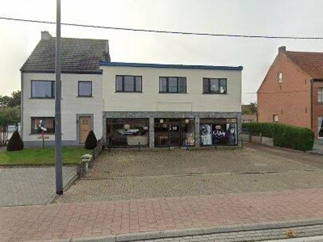 160 m2 apartment for rent in Brecht