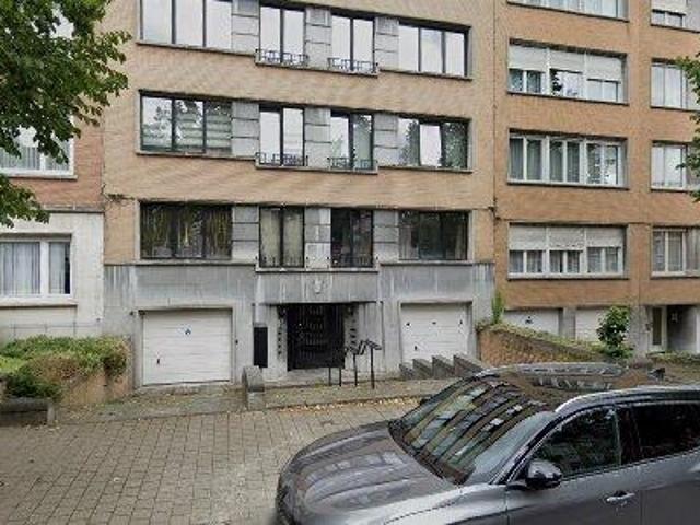 160 m2 apartment for rent in Brussels Jette