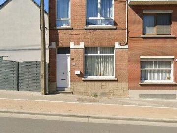 160 m2 apartment for rent in La Louvière