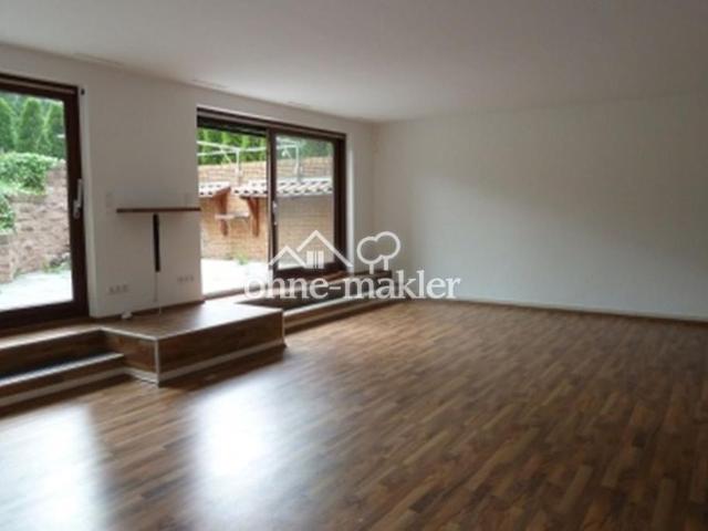 160 m2 Souterrain Luxuswohnung mit 40 m2 Terrasse in 13587 Berlin