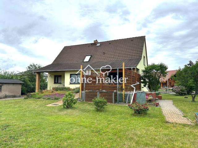 160 m² Wohnfläche, 879 m² Grundstück: Viel Platz für Familie, Arbeit und eigene Ideen
