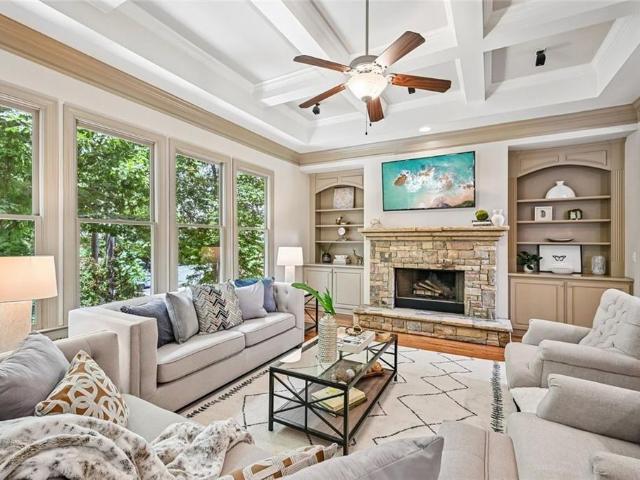 160 Mount Paran Road NE