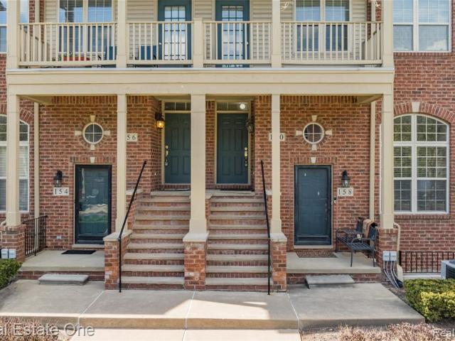 160 Sandy Lane