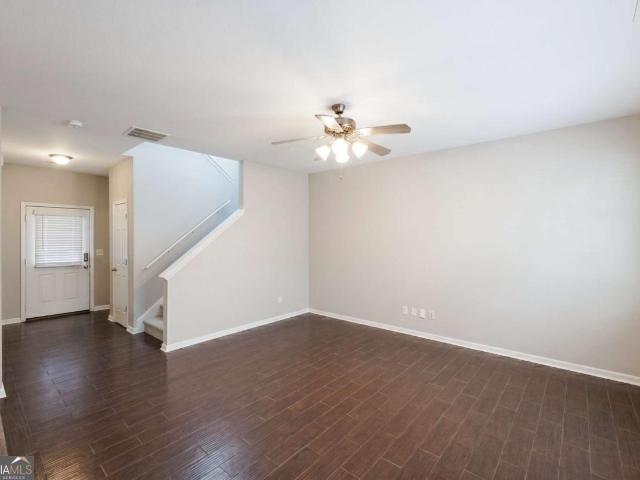 160 Paxton Place