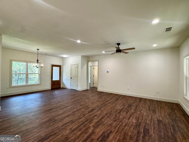 160 Wood Oak Circle