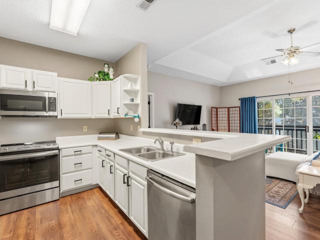 160 Wexford Drive # #206