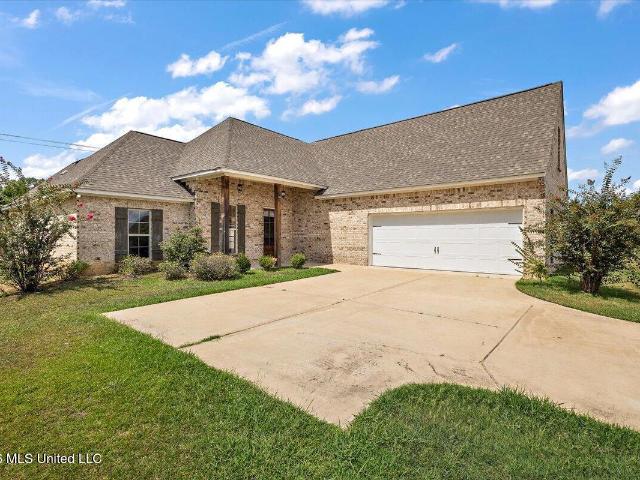 160 Western Ridge Circle