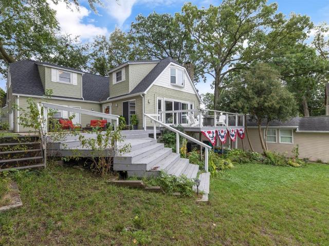 1614 Metsa Court