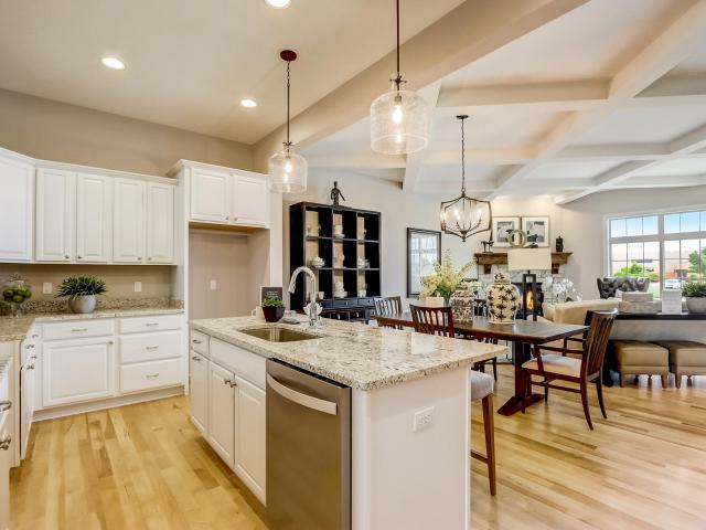 1614 Belmont Ln, Unit 35B