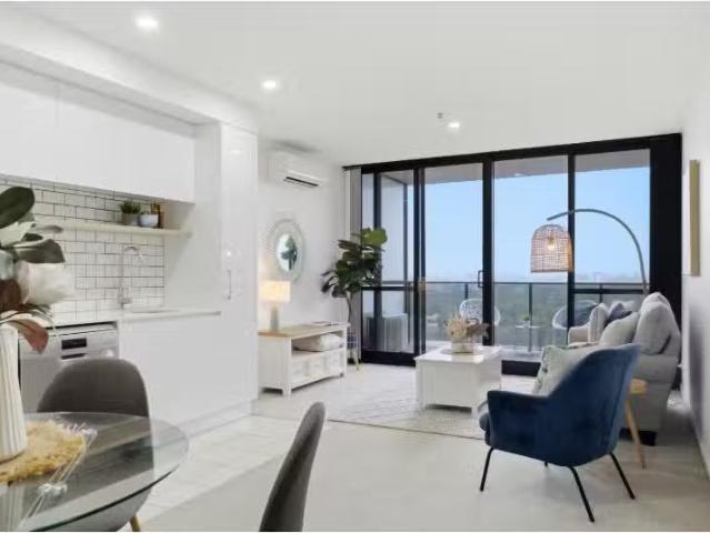 1615/120 Eastern Valley Way, Belconnen Apartment for rent Lis.