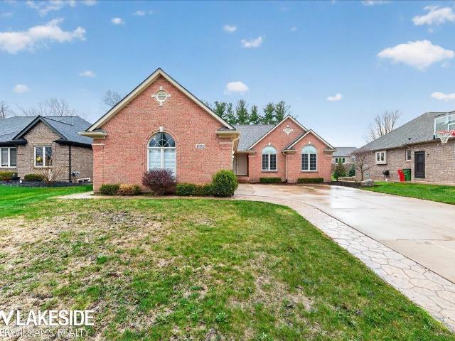 16152 Kingsway Drive