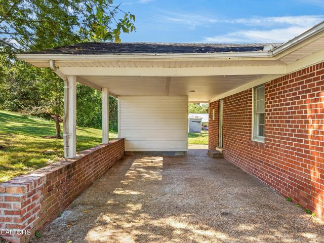 1615 Louisiana Ave