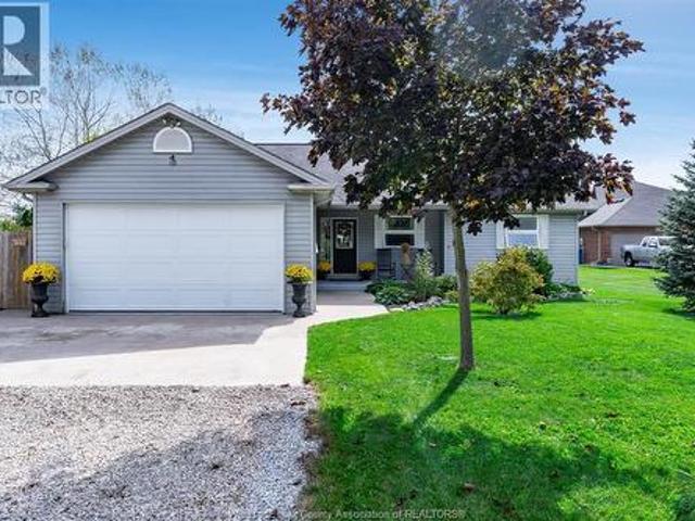 1615 St. Clair Road, Lakeshore, ON, N0R 1N0 house for sale | Listing ID 26024 | Royal LePage