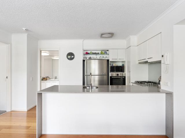 16/15 Vernon Terrace, TENERIFFE