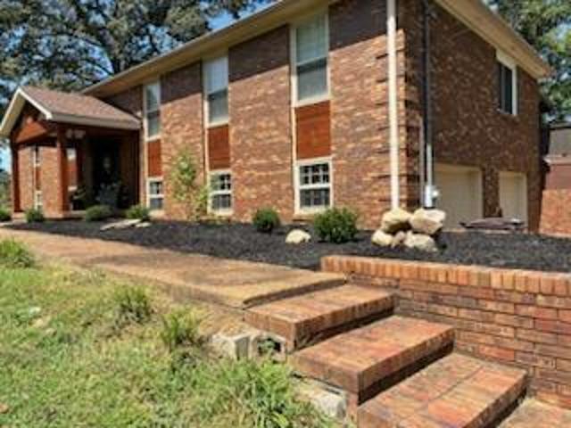 1615 W Whitehall Rd